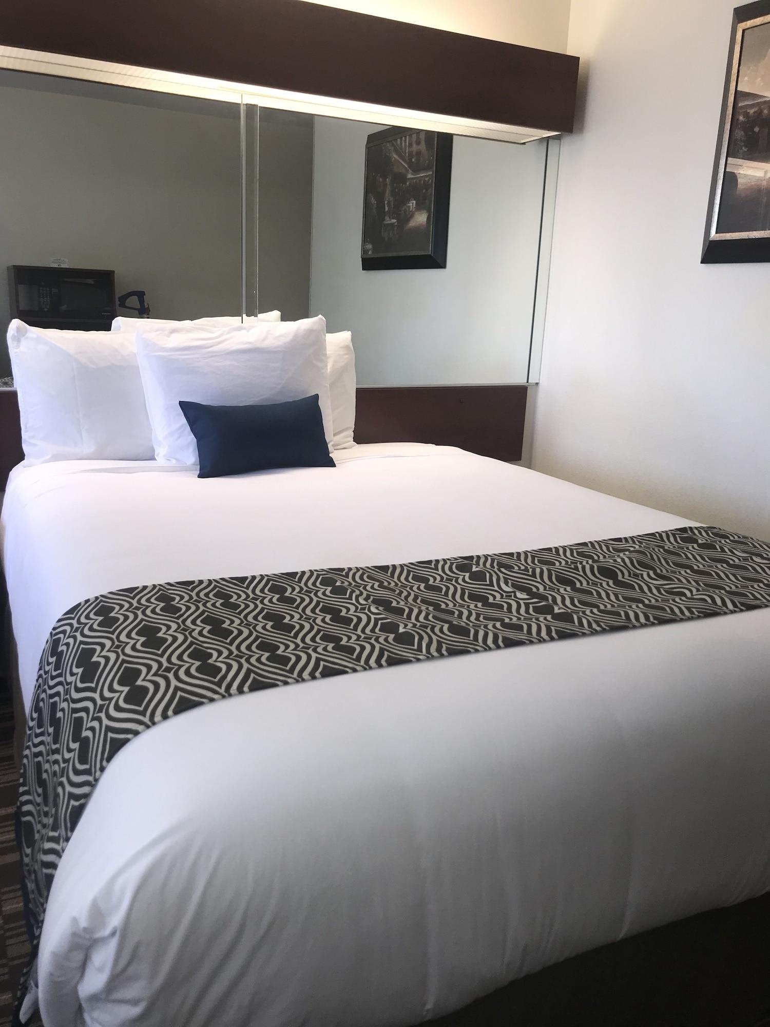 Microtel Inn & Suites By Wyndham Indianapolis Airport Exteriér fotografie