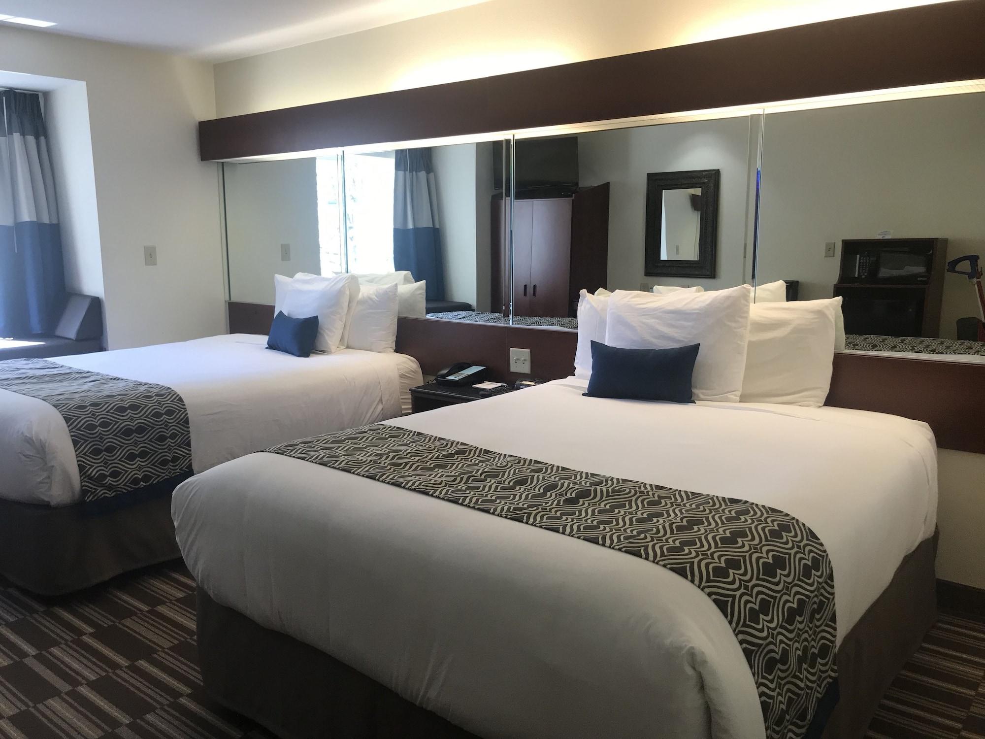 Microtel Inn & Suites By Wyndham Indianapolis Airport Exteriér fotografie