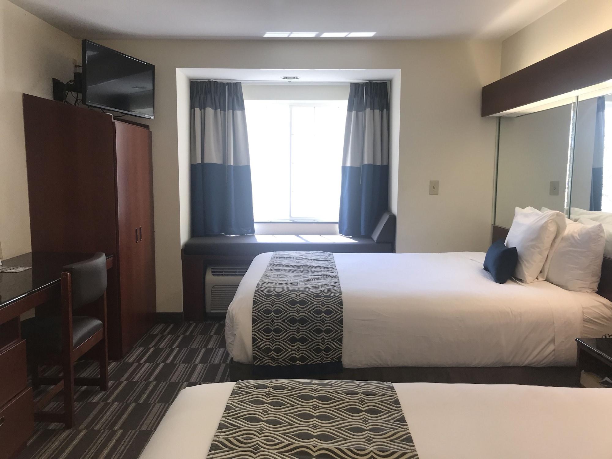 Microtel Inn & Suites By Wyndham Indianapolis Airport Exteriér fotografie