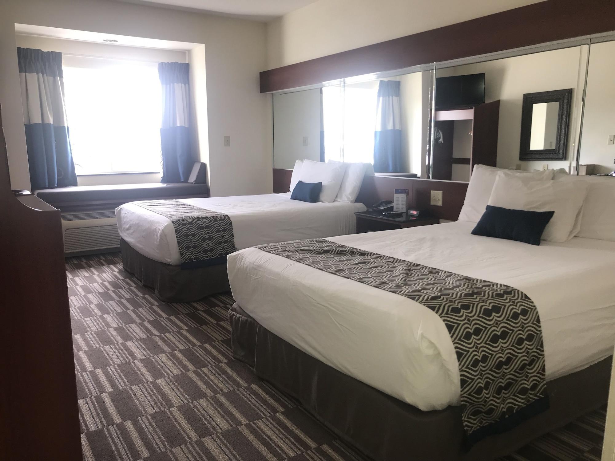 Microtel Inn & Suites By Wyndham Indianapolis Airport Exteriér fotografie