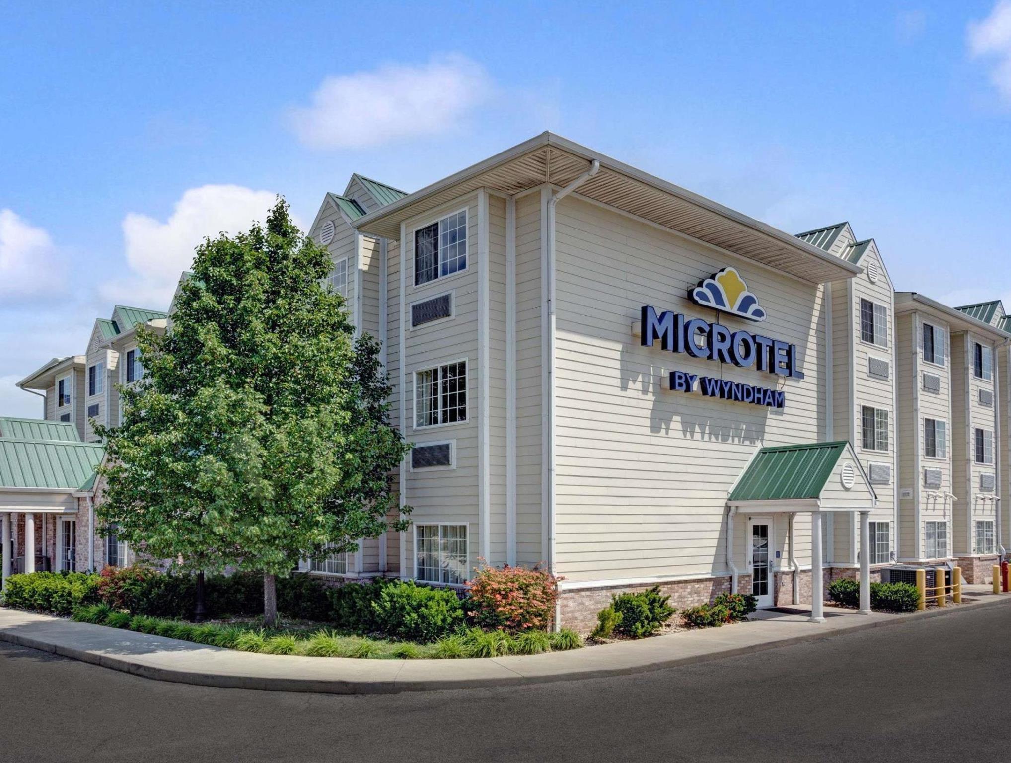 Microtel Inn & Suites By Wyndham Indianapolis Airport Exteriér fotografie