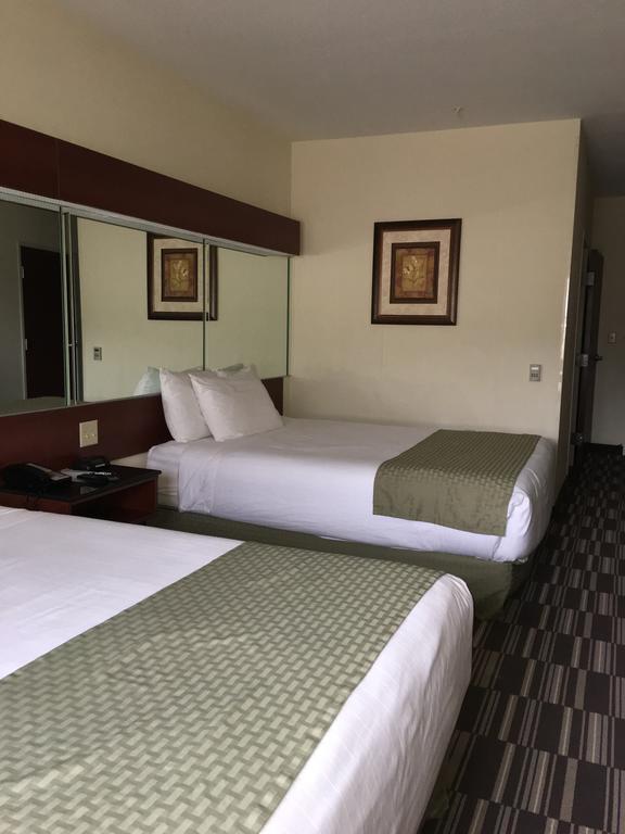 Microtel Inn & Suites By Wyndham Indianapolis Airport Exteriér fotografie