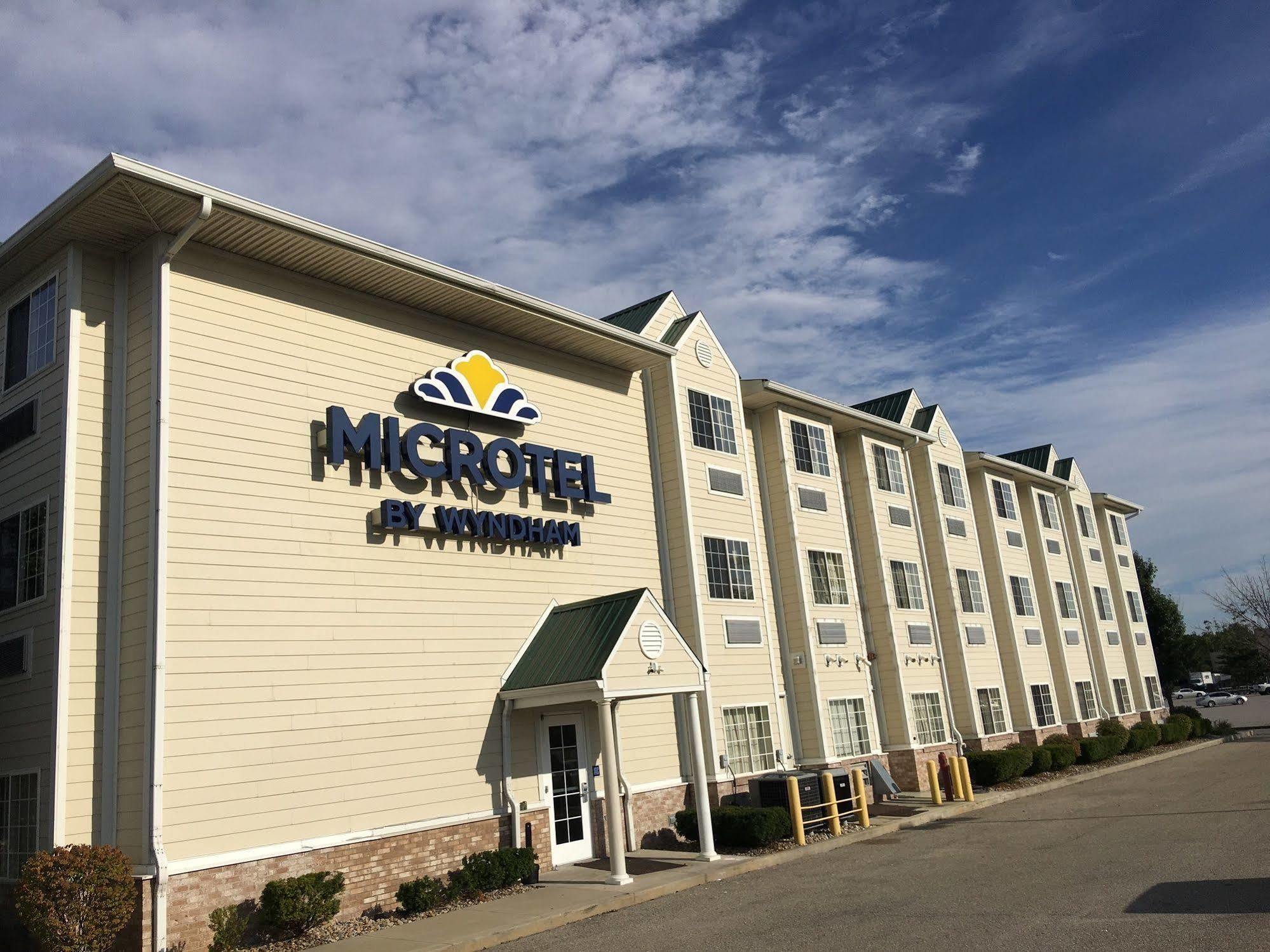 Microtel Inn & Suites By Wyndham Indianapolis Airport Exteriér fotografie